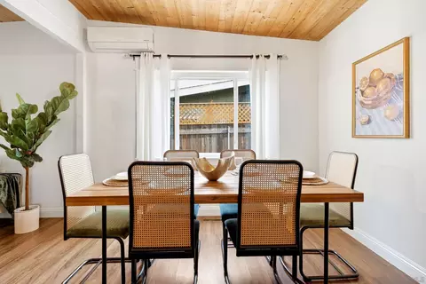 Dining - 161 Parnassus Cir, Oceanside, CA 92054 photo 1 of 1