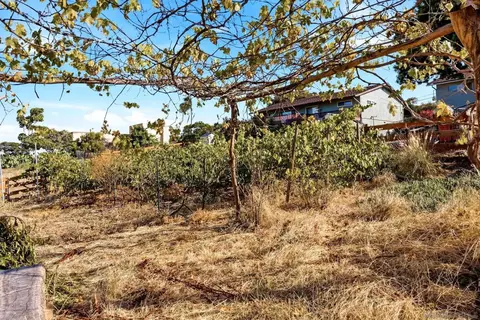 Exterior - 161 Parnassus Cir, Oceanside, CA 92054 photo 14 of 19
