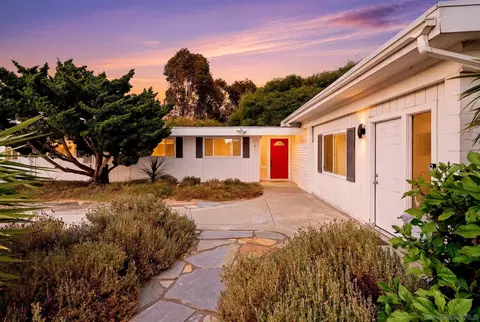 161 Parnassus Cir, Oceanside, CA 92054