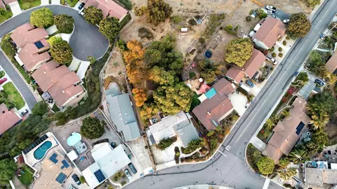 View/Area - 161 Parnassus Cir, Oceanside, CA 92054 photo 4 of 6