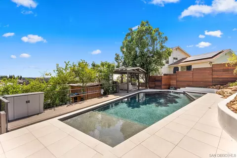 Exterior - 7949 Pasadena Ave, La Mesa, CA 91941 photo 13 of 14