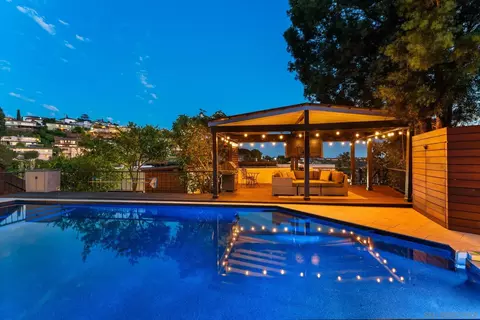 Exterior - 7949 Pasadena Ave, La Mesa, CA 91941 photo 11 of 14