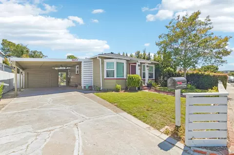 8653 Washington Ave, La Mesa, CA 91942