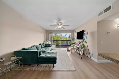 6314 Friars #118, San Diego, CA 92108