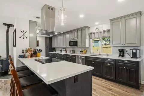 Kitchen - 1541 Round Potrero Rd, Potrero, CA 91963 photo 3 of 6