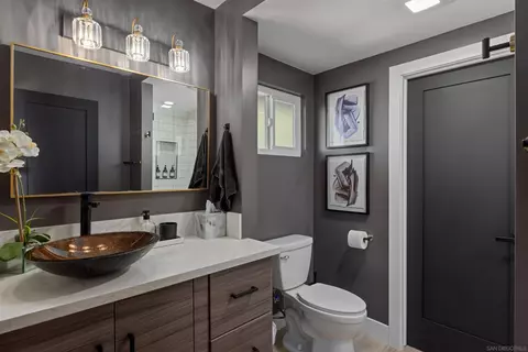 Bath - 521 Rancho Camino, Fallbrook, CA 92028 photo 1 of 6