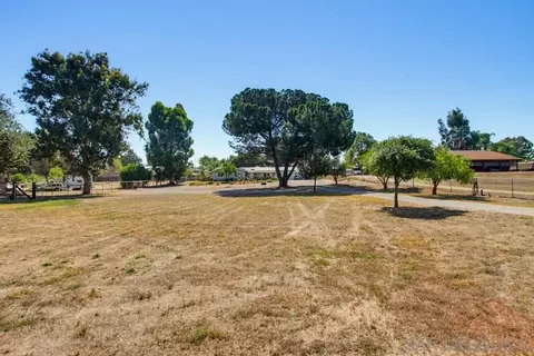 Exterior - 743 Davis, Ramona, CA 92065 photo 16 of 23