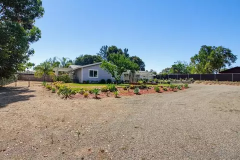 Exterior - 743 Davis, Ramona, CA 92065 photo 22 of 23