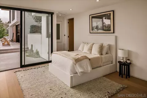 Bedroom - 29623 Cuthbert Rd, Malibu, CA 90265 photo 10 of 10
