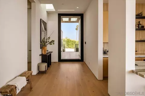 Entry Way - 29623 Cuthbert Rd, Malibu, CA 90265 photo 1 of 2