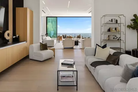 Living - 29623 Cuthbert Rd, Malibu, CA 90265 photo 4 of 5