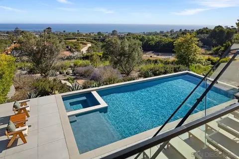 Exterior - 29623 Cuthbert Rd, Malibu, CA 90265 photo 6 of 18