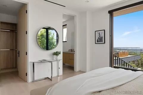 Bedroom - 29623 Cuthbert Rd, Malibu, CA 90265 photo 5 of 10