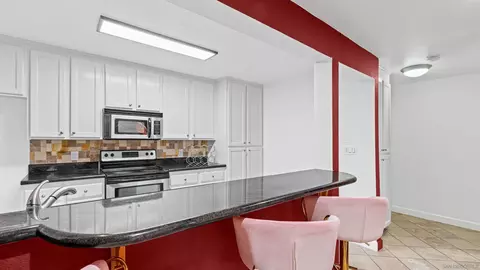 Kitchen - 9860 Dale Ave #C4, Spring Valley, CA 91977 photo 3 of 7