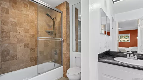 Bath - 9860 Dale Ave #C4, Spring Valley, CA 91977 photo 2 of 3