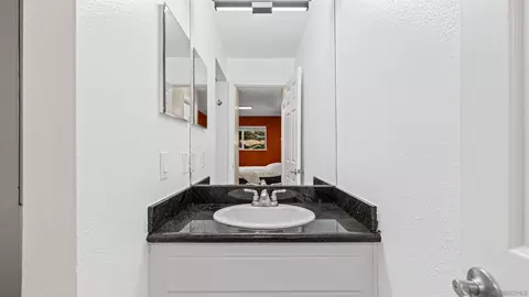 Bath - 9860 Dale Ave #C4, Spring Valley, CA 91977 photo 1 of 3