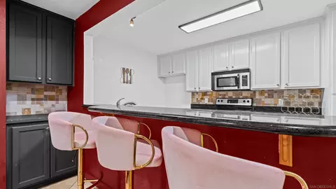Kitchen - 9860 Dale Ave #C4, Spring Valley, CA 91977 photo 1 of 7