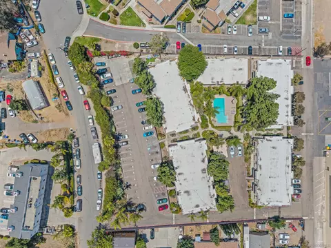 View/Area - 9860 Dale Ave #C4, Spring Valley, CA 91977 photo 3 of 4