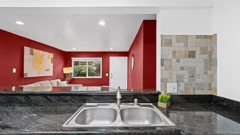 Kitchen - 9860 Dale Ave #C4, Spring Valley, CA 91977 photo 6 of 7