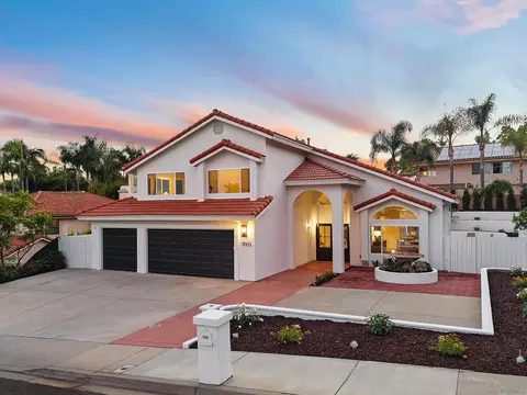 7033 El Fuerte St, Carlsbad, CA 92009