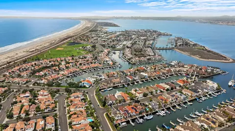 View/Area - 35 Buccaneer Way, Coronado, CA 92118 photo 6 of 14