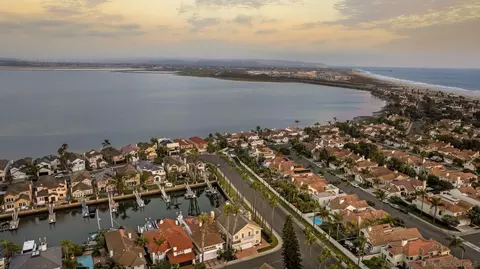 View/Area - 35 Buccaneer Way, Coronado, CA 92118 photo 13 of 14