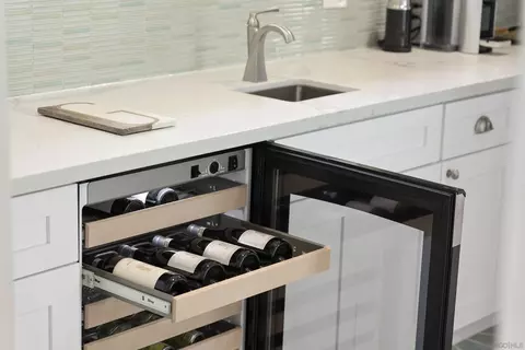 Kitchen - 4675 Munroe, La Mesa, CA 91942 photo 5 of 5