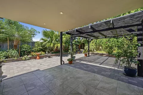 Exterior - 2007 Park Dl, Encinitas, CA 92024 photo 4 of 9