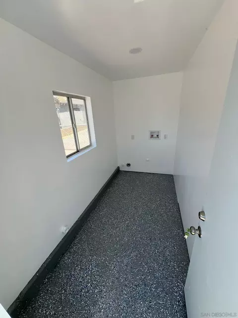 1916 Woden, San Diego, CA 92113