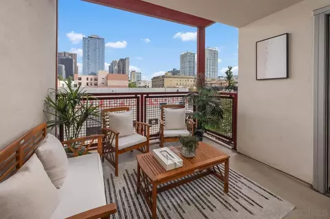 875 G #303, San Diego, CA 92101