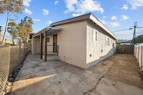 Exterior - 331 N Pierce, El Cajon, CA 92020 photo 2 of 2