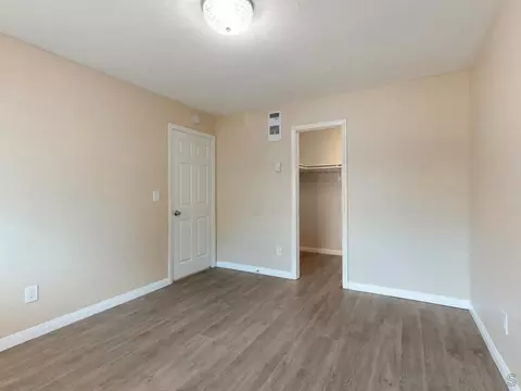 Bedroom - 2094 E Grand Ave #7, Escondido, CA 92027 photo 4 of 4