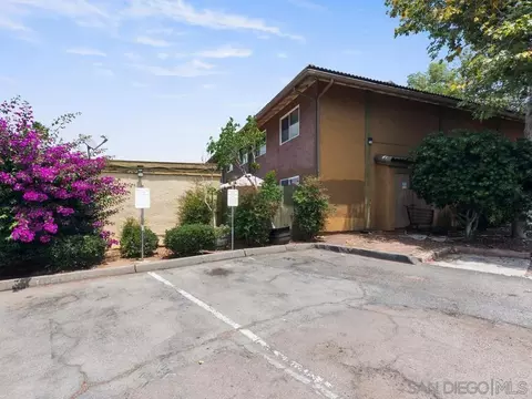 Exterior - 2094 E Grand Ave #7, Escondido, CA 92027 photo 1 of 7