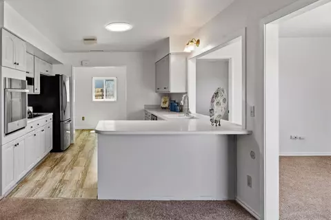 Kitchen - 13718 Ahwahnee, Poway, CA 92064 photo 2 of 5