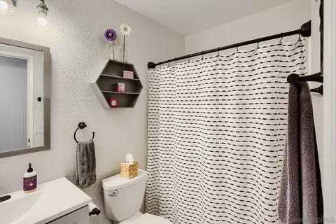 Bath - 9322 Lake Country Dr, Santee, CA 92071 photo 2 of 2