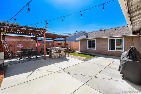 Exterior - 9322 Lake Country Dr, Santee, CA 92071 photo 5 of 6