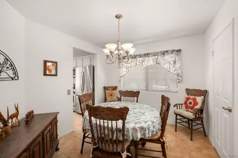 Dining - 2062 Susan Ct, Escondido, CA 92026 photo 4 of 4