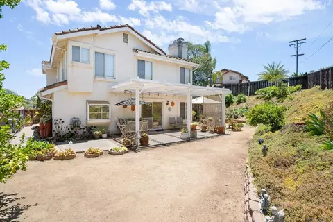 Exterior - 2062 Susan Ct, Escondido, CA 92026 photo 4 of 9