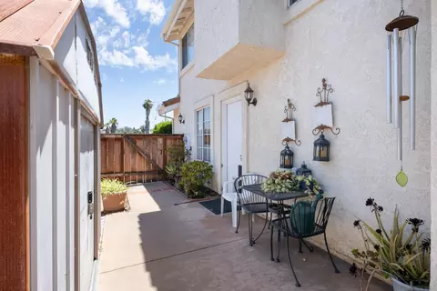 Exterior - 2062 Susan Ct, Escondido, CA 92026 photo 8 of 9