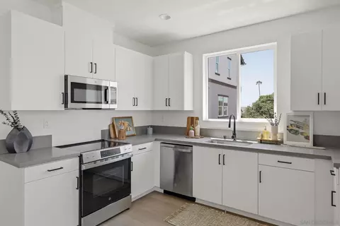 305 Ishaan, San Marcos, CA 92069