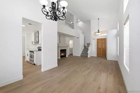 Living - 11720 Monte View Ct, El Cajon, CA 92019 photo 3 of 5