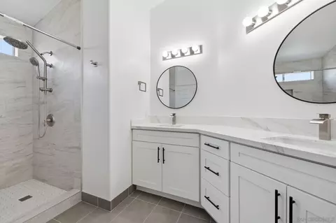 Bath - 11720 Monte View Ct, El Cajon, CA 92019 photo 2 of 2