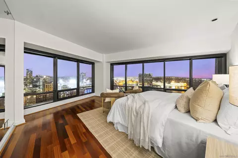 200 Harbor #2701, San Diego, CA 92101