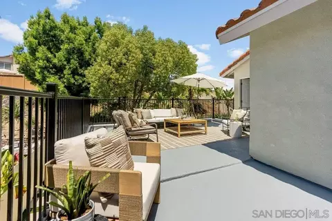 Exterior - 248 Avenida De Los Claveles, Encinitas, CA 92024 photo 7 of 11