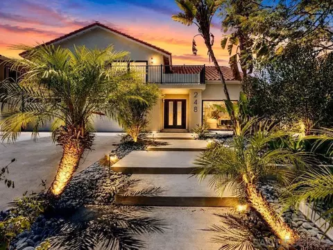 Exterior - 248 Avenida De Los Claveles, Encinitas, CA 92024 photo 2 of 11