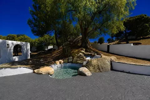 Exterior - 614 Sneath Way, Alpine, CA 91901 photo 11 of 25