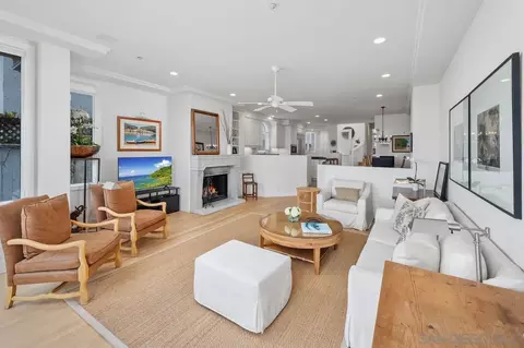 Living - 538 Fourth St, Encinitas, CA 92024 photo 2 of 2