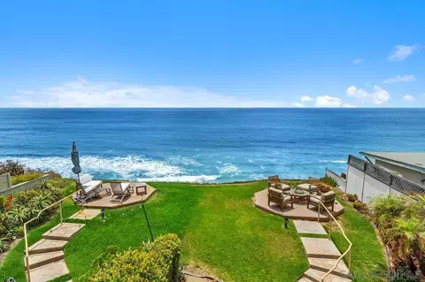 View/Area - 538 Fourth St, Encinitas, CA 92024 photo 3 of 3