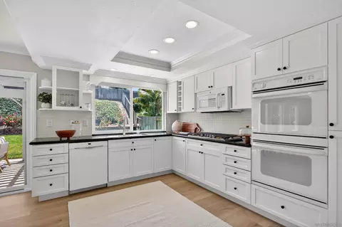 6424 Cayenne, Carlsbad, CA 92009 photo 14
