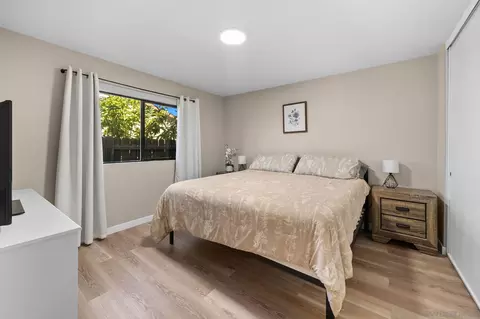 10124 Three Oaks Way, Santee, CA 92071 photo 7